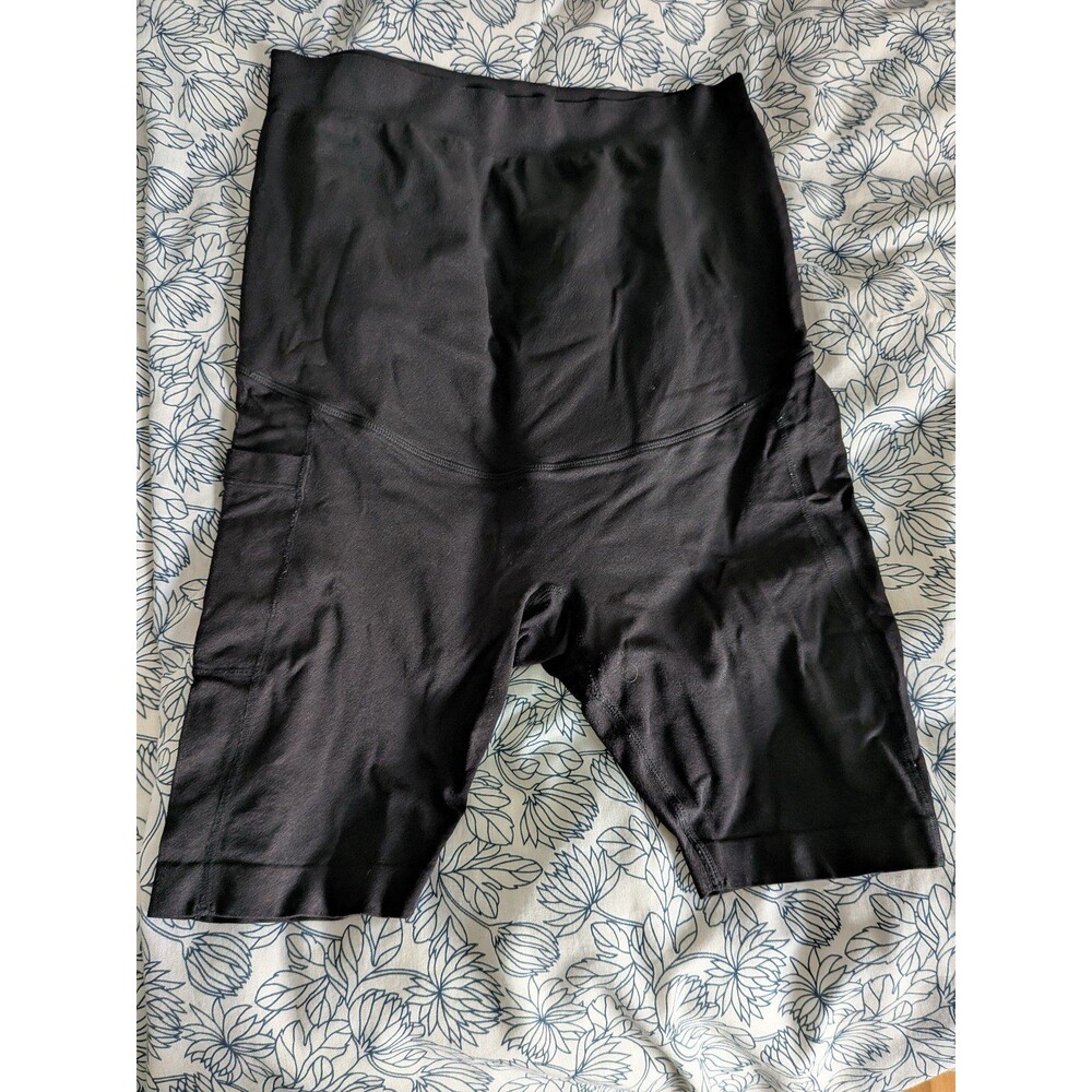 Time and Tru Maternity Exercise Shorts